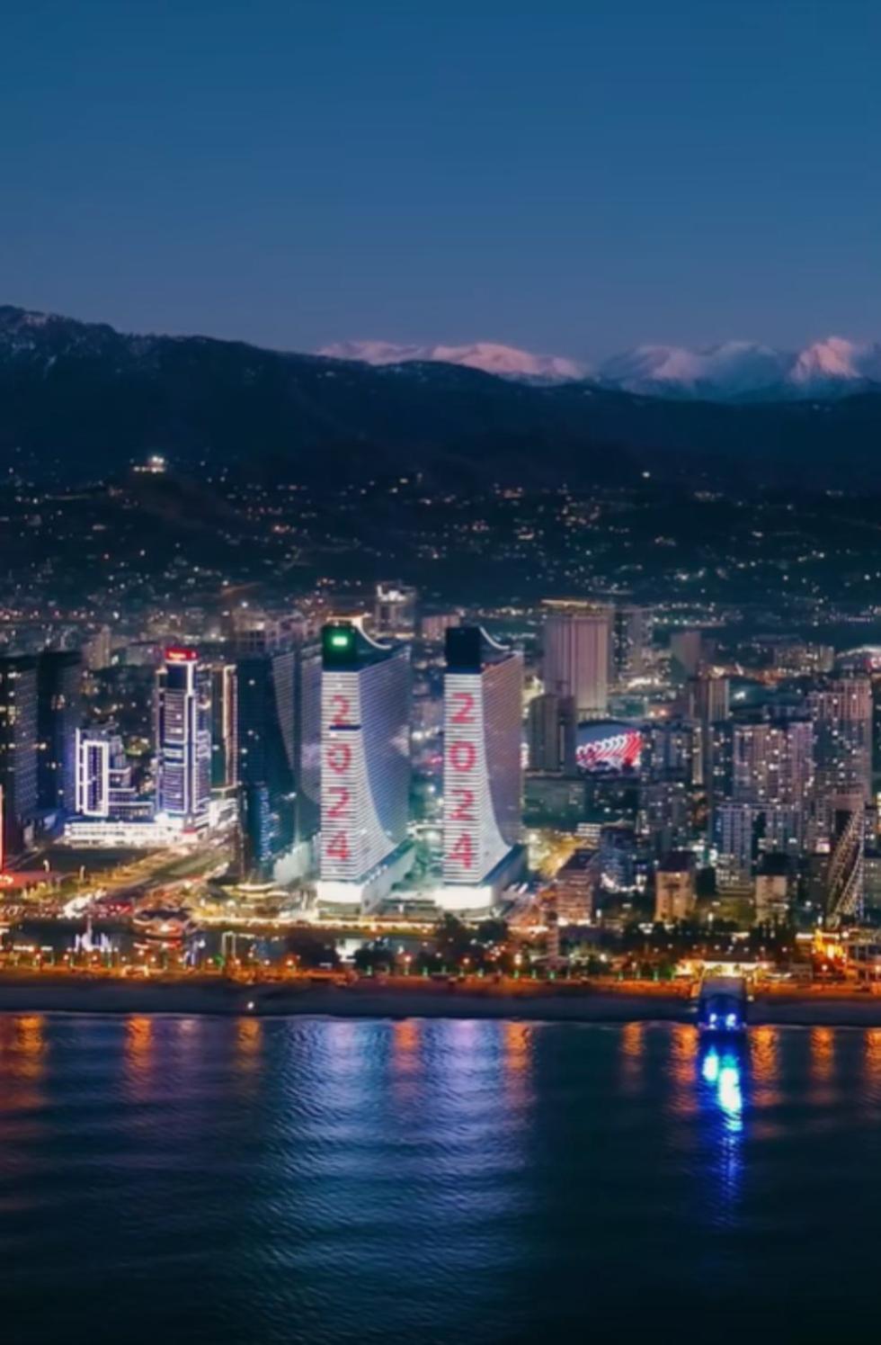 Elegance Sea View Aparthotel In Orbi City Batumi Exterior foto